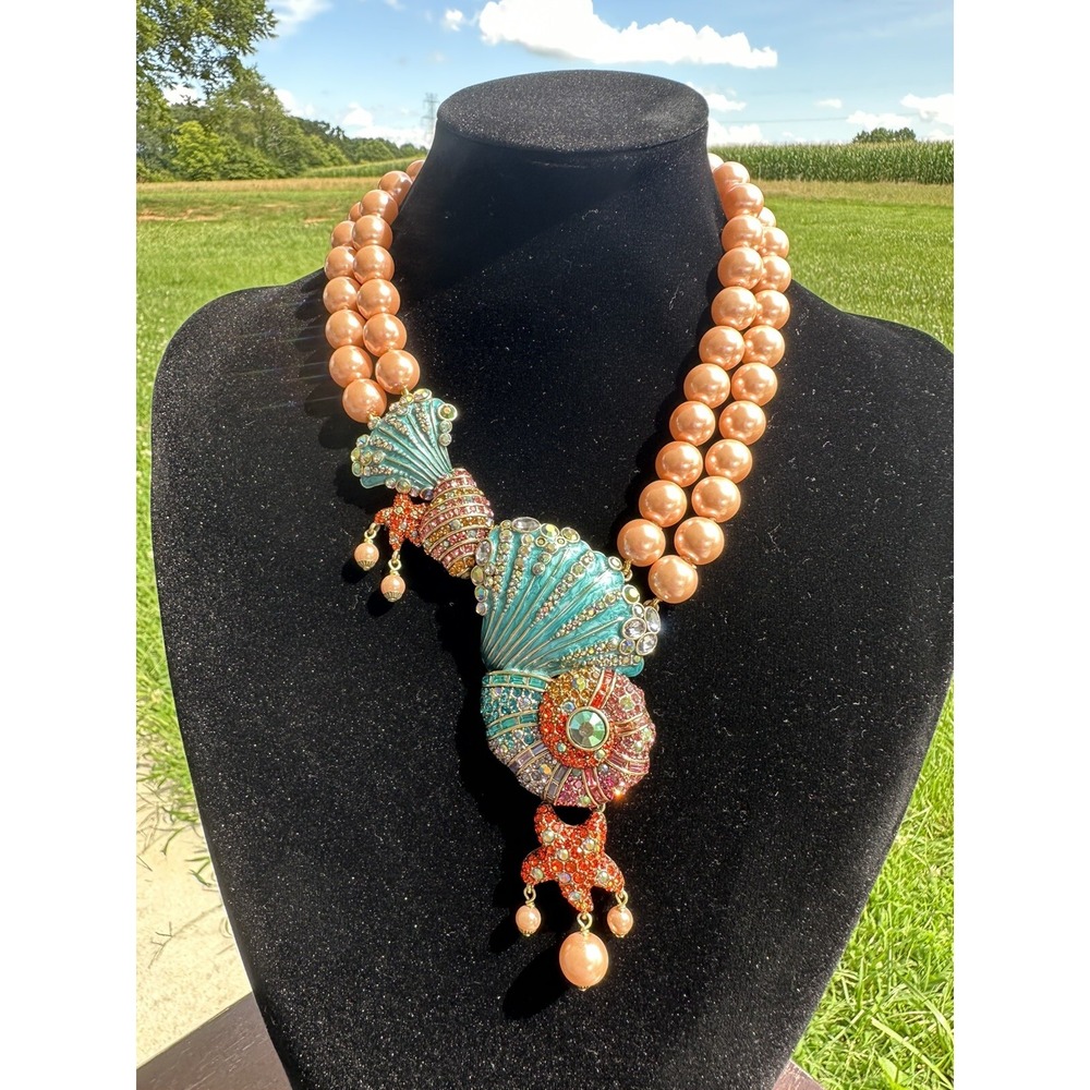 New Authentic HEIDI DAUS "Down By The Sea" Crystal Shell Drop Necklace
